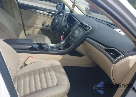 2014 Ford Fusion Hybrid Se из США, поврежденный, VIN 3FA6P0LU1ER286121